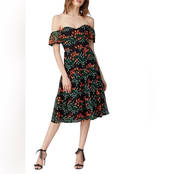 Dress the Population Dresses & Skirts - Dress The Population River Dress Black Floral Embroidered Off Shoulder Midi Size